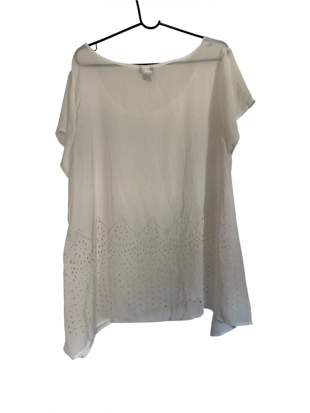 Torrid White Sheer Swim Cover Up Tunic Eyelet Beach Cover-Up Size 2 Boho Resort